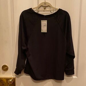 KEREN hart Black Long Sleeve Top